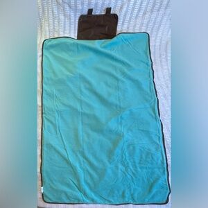 Thirty-One About Town Blanket